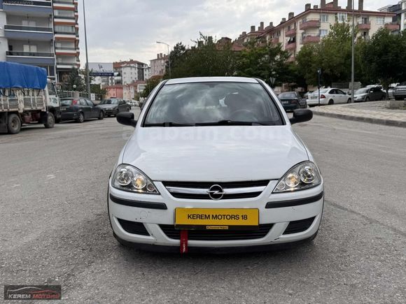 OPEL CORSA 1.3 CDTI TEMİZ BAKIMLI