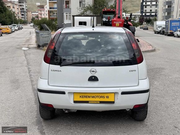 OPEL CORSA 1.3 CDTI TEMİZ BAKIMLI