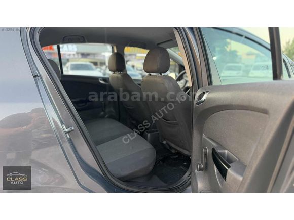 CLASS AUTO OPEL CORSA 1.3 DİZEL TEMİZ BAKIMLI SORUNSUZ