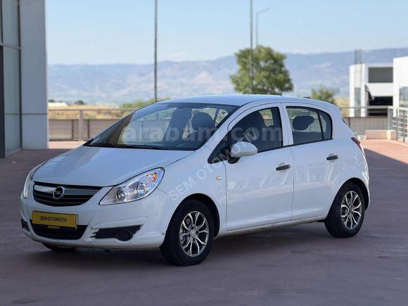 SEM OTOMOTİV'DEN DEĞİŞENSİZ OPEL CORSA!!!