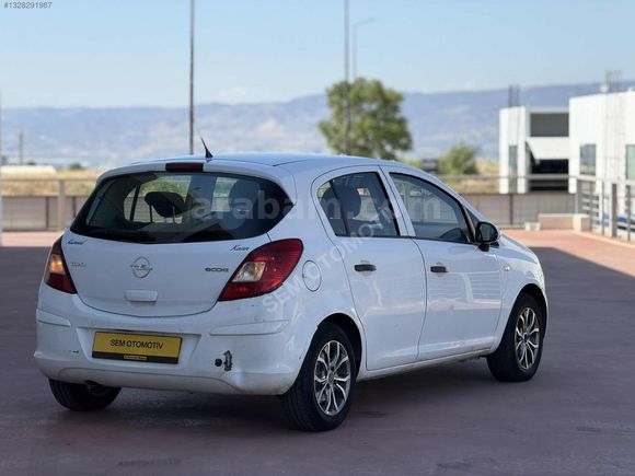 SEM OTOMOTİV'DEN DEĞİŞENSİZ OPEL CORSA!!!