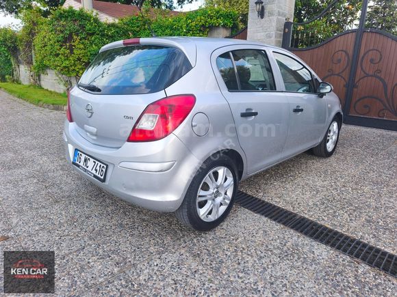 OPEL CORSA 1.3 CDTI ESSENTIA 2012