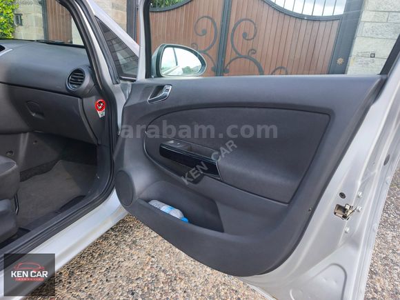 OPEL CORSA 1.3 CDTI ESSENTIA 2012