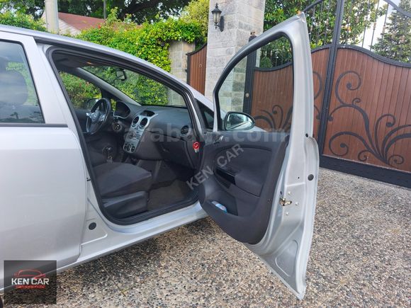 OPEL CORSA 1.3 CDTI ESSENTIA 2012