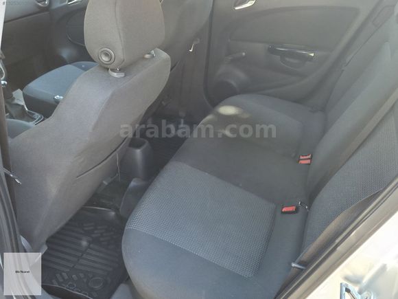 MASRAFSIZ 148 BİN KM CORSA 1.3 DİZEL...