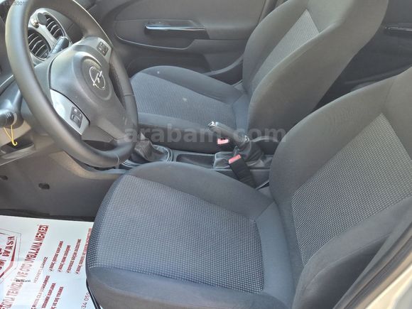 MASRAFSIZ 148 BİN KM CORSA 1.3 DİZEL...