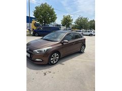 Sahibinden Hyundai i20 1.4 CRDi Style 2015 Model 