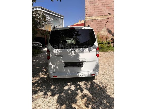 2019 model Titanium plus