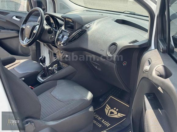 2022 FORD COURRIER 1.5 TDCİ 100 HP TİTANIUM PLUS
