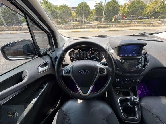 2022 FORD COURRIER 1.5 TDCİ 100 HP TİTANIUM PLUS