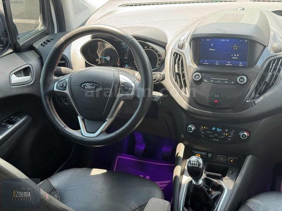 2022 FORD COURRIER 1.5 TDCİ 100 HP TİTANIUM PLUS