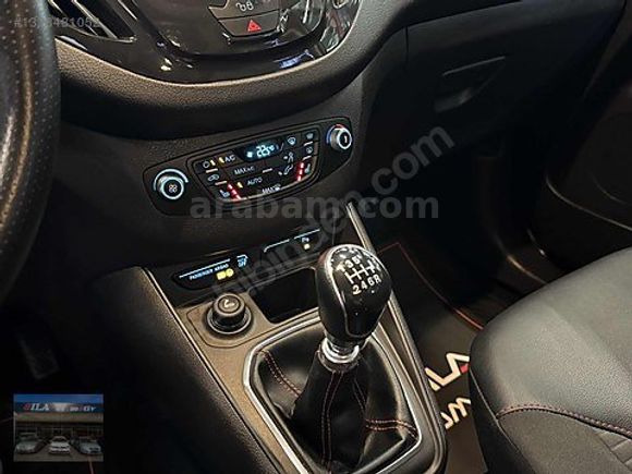 2023 Ford Courier Titanium Plus 33.000 km' DE YETKİLİ SERVİS BAK