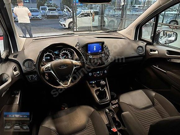 2023 Ford Courier Titanium Plus 33.000 km' DE YETKİLİ SERVİS BAK