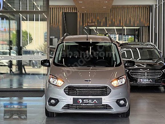 2023 Ford Courier Titanium Plus 33.000 km' DE YETKİLİ SERVİS BAK