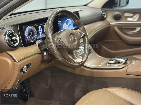 MERCEDES E220d 4matic DEĞİŞENSİZ
