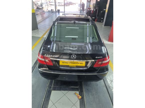 GALERİ BEYAZDAN 2011 E350 CDI 4 MATİC PREMİUM TAM FULL 2.EL
