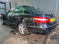 GALERİ BEYAZDAN 2011 E350 CDI 4 MATİC PREMİUM TAM FULL 2.EL