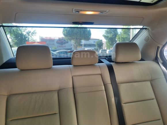 GALERİ BEYAZDAN 2011 E350 CDI 4 MATİC PREMİUM TAM FULL 2.EL