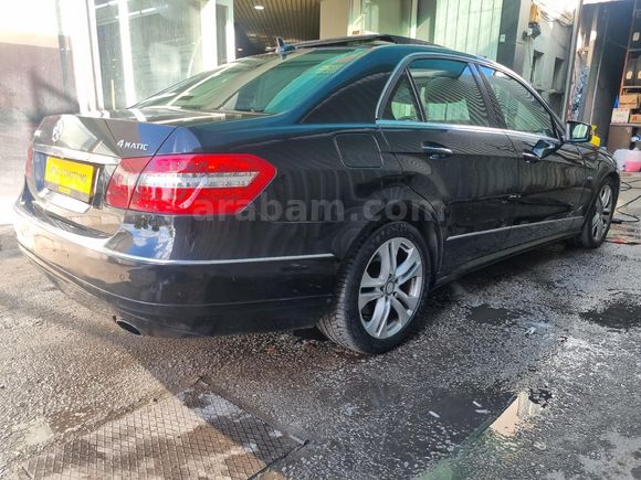 GALERİ BEYAZDAN 2011 E350 CDI 4 MATİC PREMİUM TAM FULL 2.EL