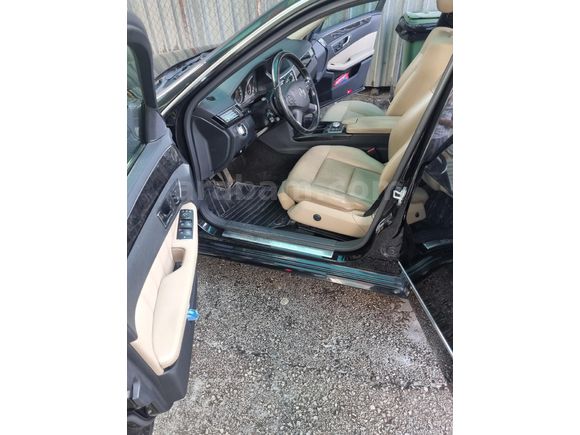 GALERİ BEYAZDAN 2011 E350 CDI 4 MATİC PREMİUM TAM FULL 2.EL