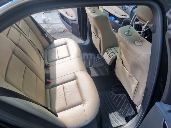 GALERİ BEYAZDAN 2011 E350 CDI 4 MATİC PREMİUM TAM FULL 2.EL