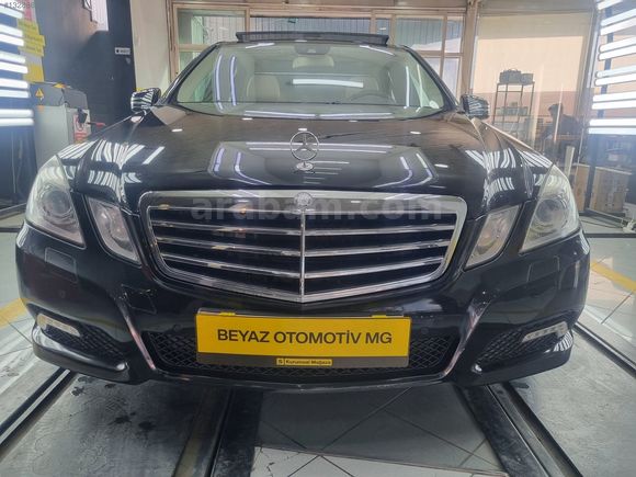 GALERİ BEYAZDAN 2011 E350 CDI 4 MATİC PREMİUM TAM FULL 2.EL