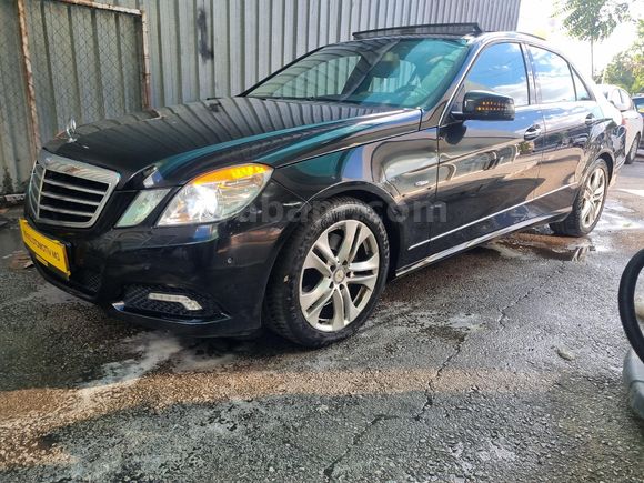 GALERİ BEYAZDAN 2011 E350 CDI 4 MATİC PREMİUM TAM FULL 2.EL