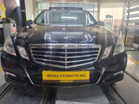 GALERİ BEYAZDAN 2011 E350 CDI 4 MATİC PREMİUM TAM FULL 2.EL
