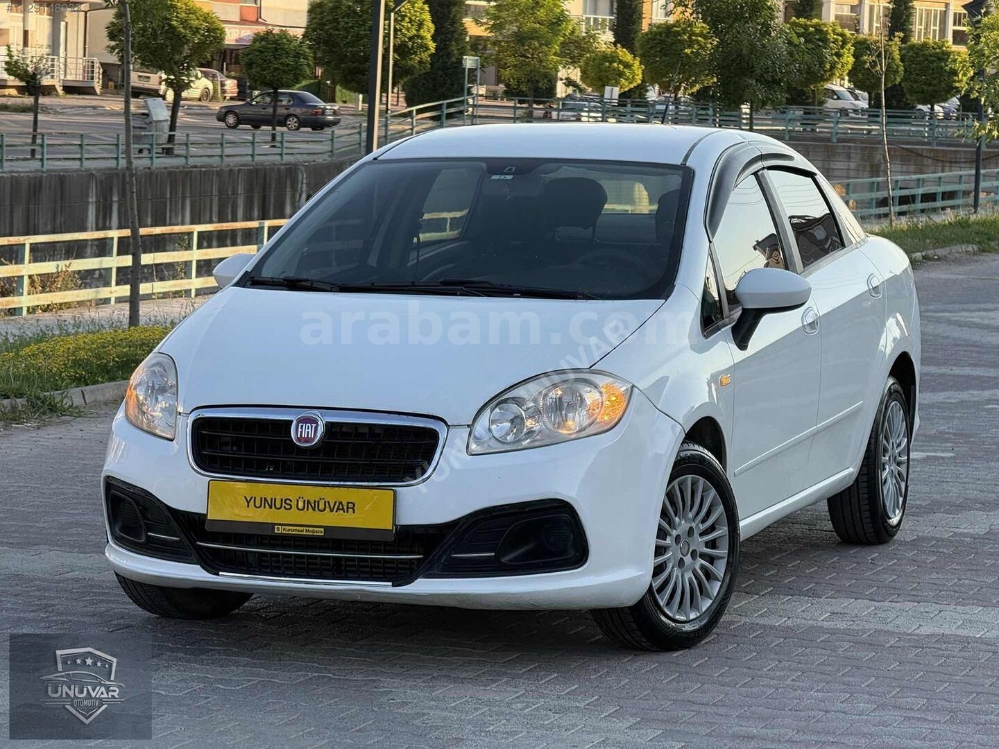 Galeriden Fiat Linea 1.3 Multijet Pop 2013 Model Konya 210.000 km Beyaz 1
