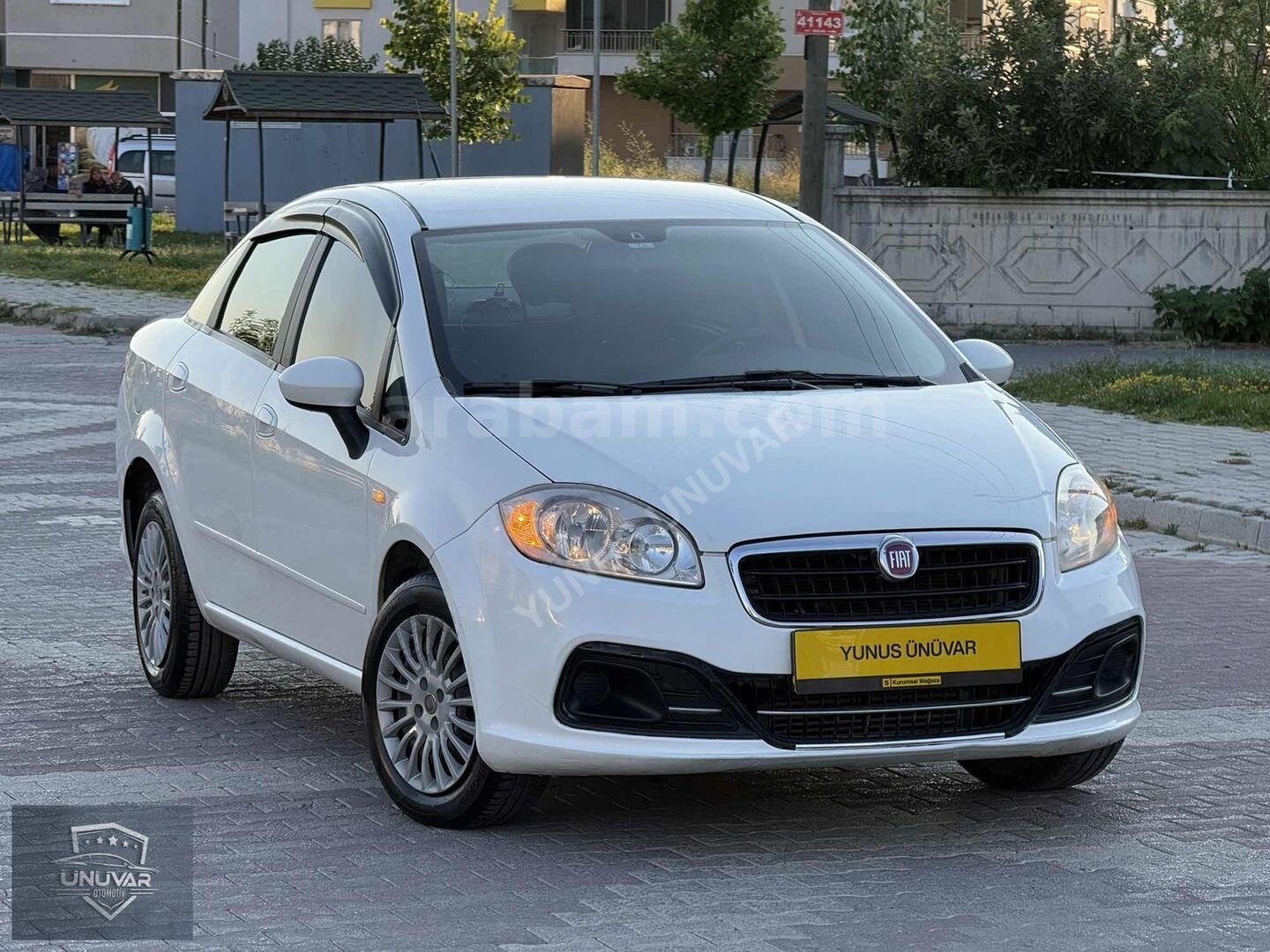 Galeriden Fiat Linea 1.3 Multijet Pop 2013 Model Konya 210.000 km Beyaz 3