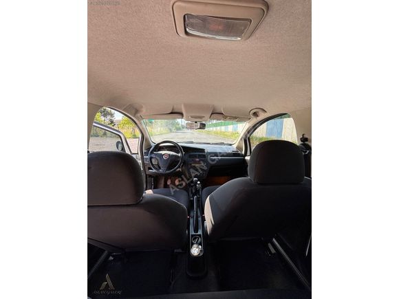 2015 LİNEA 198.000 KM'DE TEMİZ AİLE ARACI