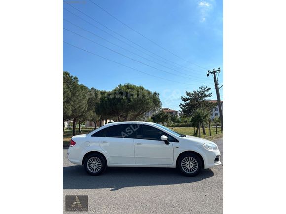 2015 LİNEA 198.000 KM'DE TEMİZ AİLE ARACI