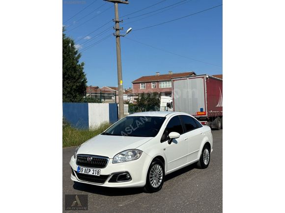 2015 LİNEA 198.000 KM'DE TEMİZ AİLE ARACI