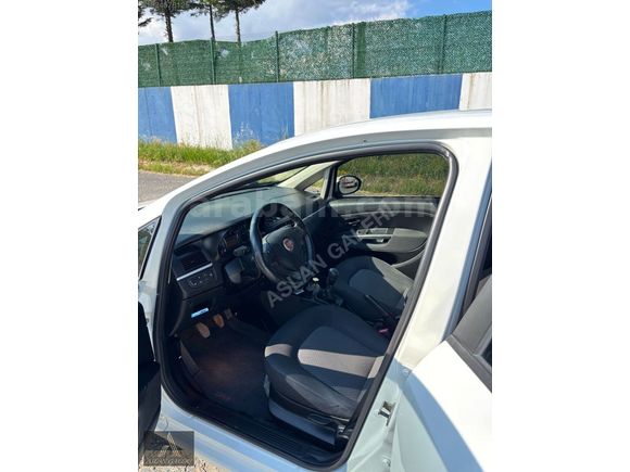 2015 LİNEA 198.000 KM'DE TEMİZ AİLE ARACI