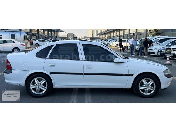 1997MODEL..2.0CD..VECTRA..MANUEL VİTES..DEĞİŞENSİZ..SANRUFF..