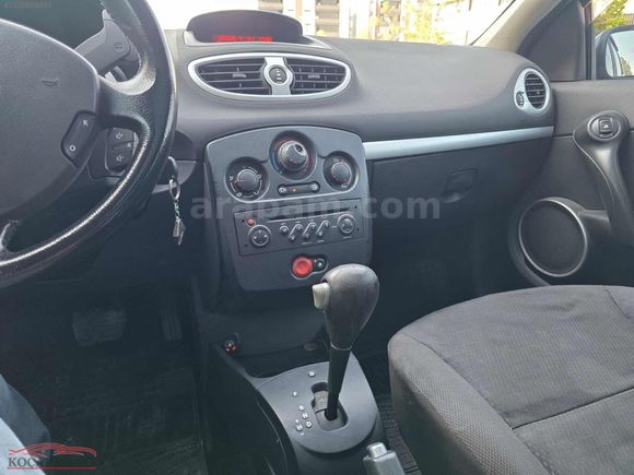 KOÇAK AUTO OTOMATİK CAM TAVAN SANRUFLU ÖZEL ÜRETİM CLIO 2008