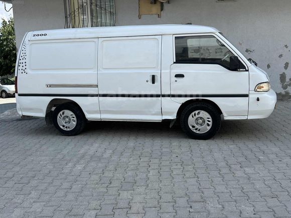 CAN OTOMOTİV DEN 2000 model hundai h100
