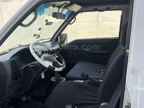 CAN OTOMOTİV DEN 2000 model hundai h100