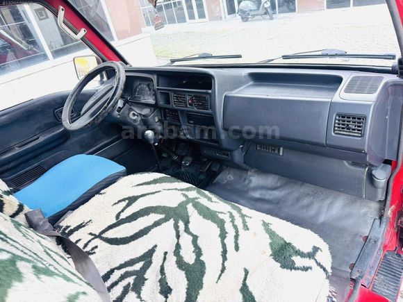 DORE DEN 1998 MAZDA E 2200