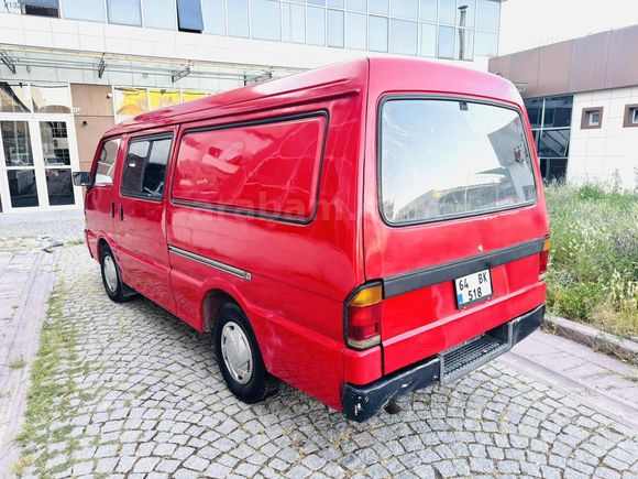 DORE DEN 1998 MAZDA E 2200