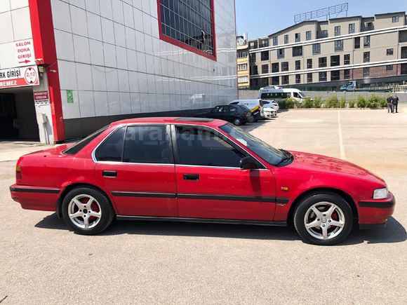 Sahibinden Honda Accord 2.0 EX 1990 Model