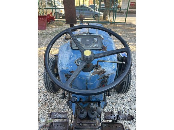 Ford 3000'lik 1972 Model Motor Durumu Süper 4 Lastik Yeni