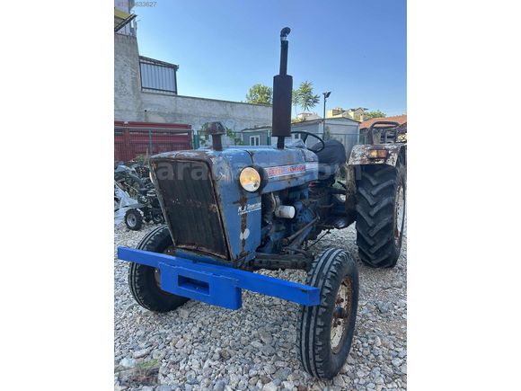 Ford 3000'lik 1972 Model Motor Durumu Süper 4 Lastik Yeni