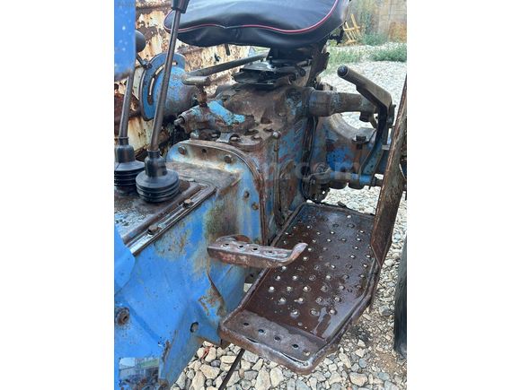 Ford 3000'lik 1972 Model Motor Durumu Süper 4 Lastik Yeni
