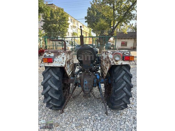 Ford 3000'lik 1972 Model Motor Durumu Süper 4 Lastik Yeni