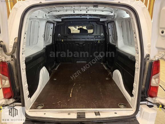 HZR MOTORS 2023 HATASIZ OPEL COMBO CARGO 1.5 D ELEGANCE XL