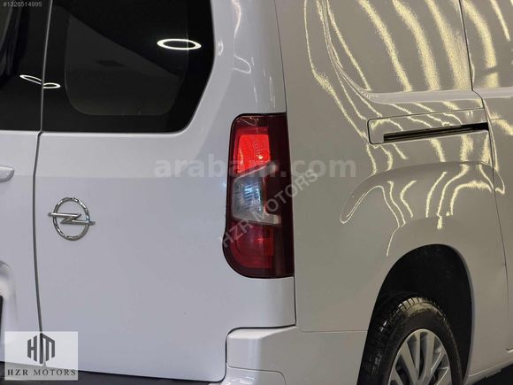 HZR MOTORS 2023 HATASIZ OPEL COMBO CARGO 1.5 D ELEGANCE XL