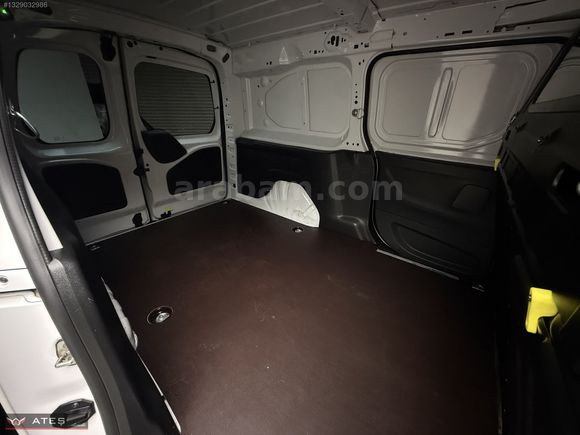 ORJİNAL HATASIZ BOYASIZ 2023 OPEL COMBO CARGO 1.5 D ELEGANCE XL