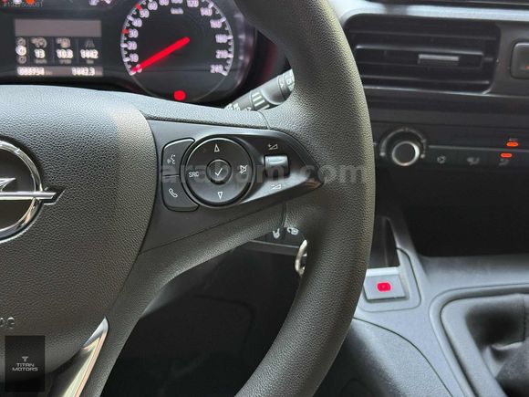 TİTAN MOTORS 24 ÇKŞ OPEL COMBO XL ELEGANCE 88 BİN KM BOYASIZ