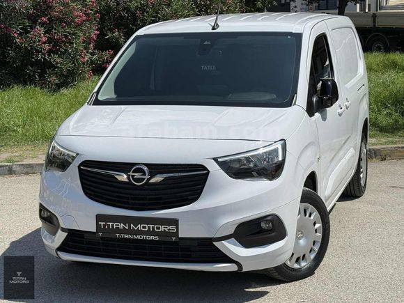 TİTAN MOTORS 24 ÇKŞ OPEL COMBO XL ELEGANCE 88 BİN KM BOYASIZ